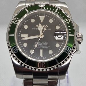 Custom 40mm Automatic NH35 Seiko Mod  Green "Kermit" Submariner Watch